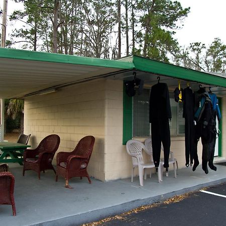 High Springs Country Inn エクステリア 写真